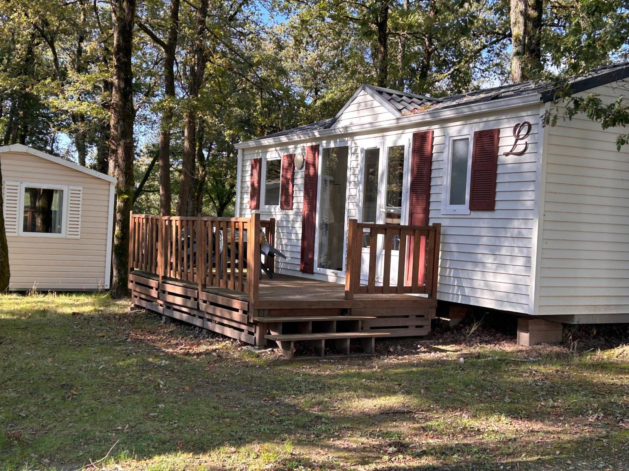 Camping Les Petites Minaudieres Coussay-les-Bois Værelse billede